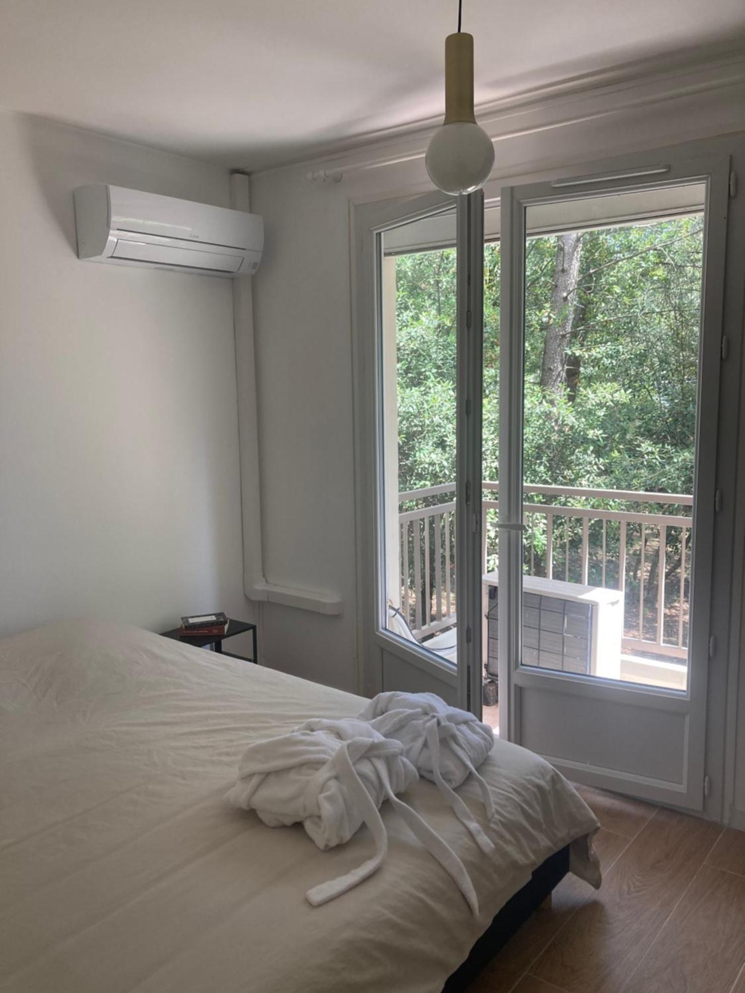 Апартаменты Le Nid D'Aiguelongue Parking Wifi Climatisation Terrasse Монпелье Экстерьер фото